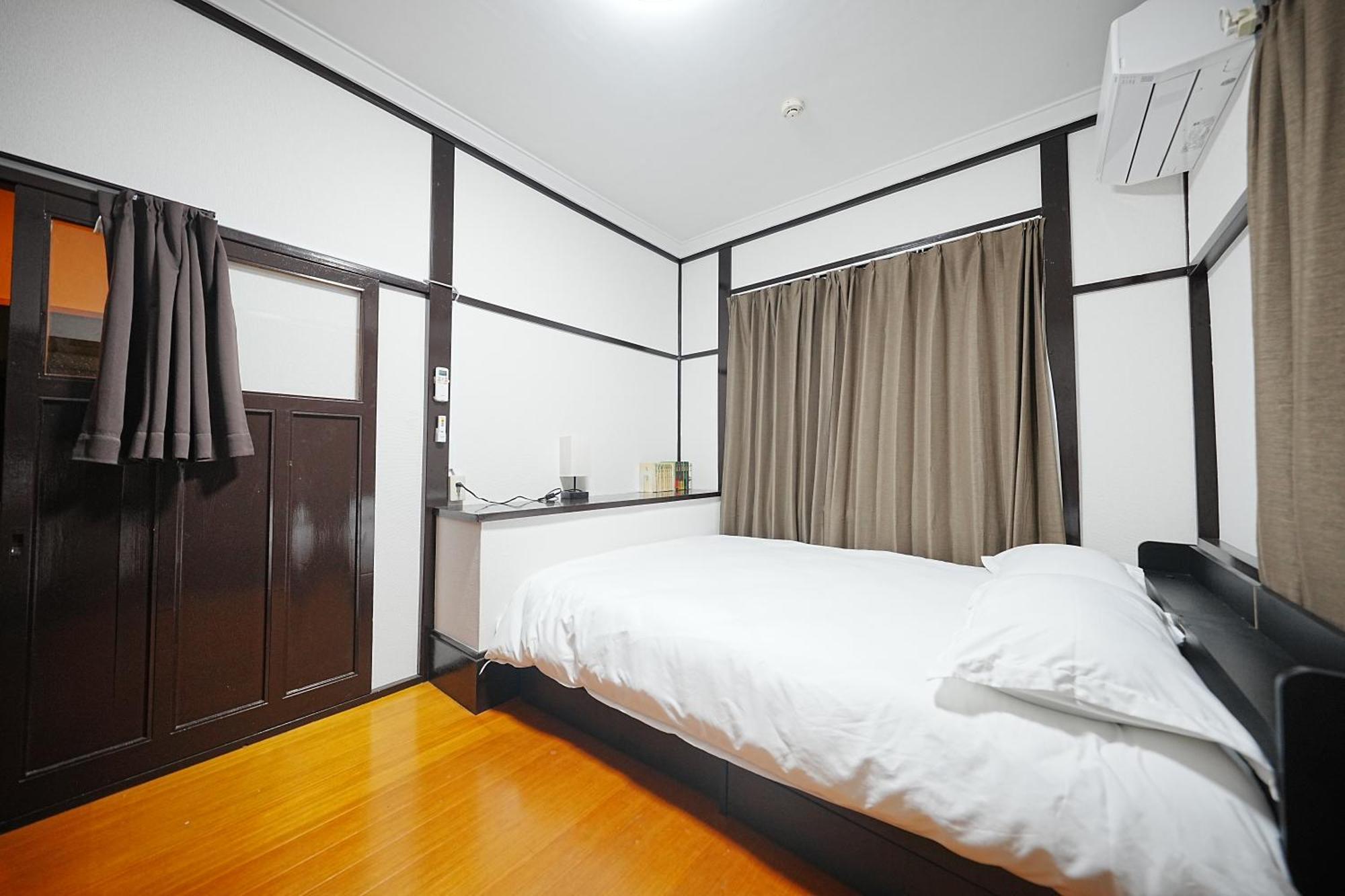 Family Or Business Travel 20 Percent Off丨200 Sqm 丨 14 Min To Shinjuku 丨century-Old Japanese Garden 丨3 Parking Spaces丨4 Bedrooms Tokyo Luaran gambar